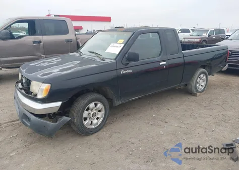 1999 Nissan Frontier Se/Xe z USA, uszkodzony, nr VIN 1N6DD26S8XC335877
